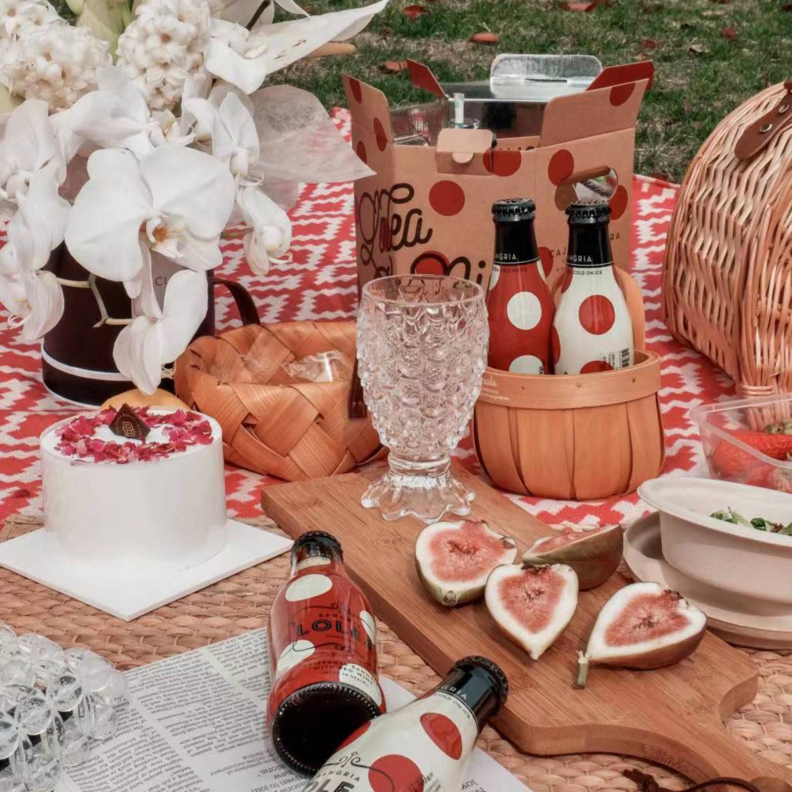 Strawberry Cotton Picnic Mat
