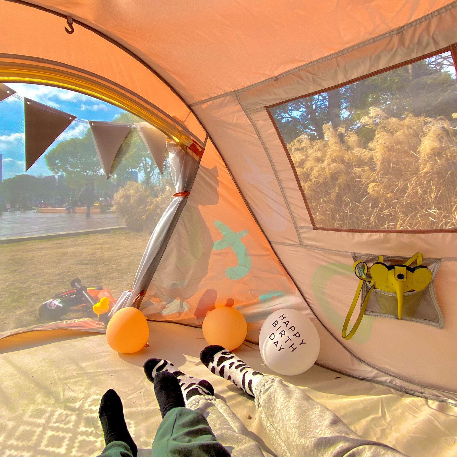 Orange Winky Tent